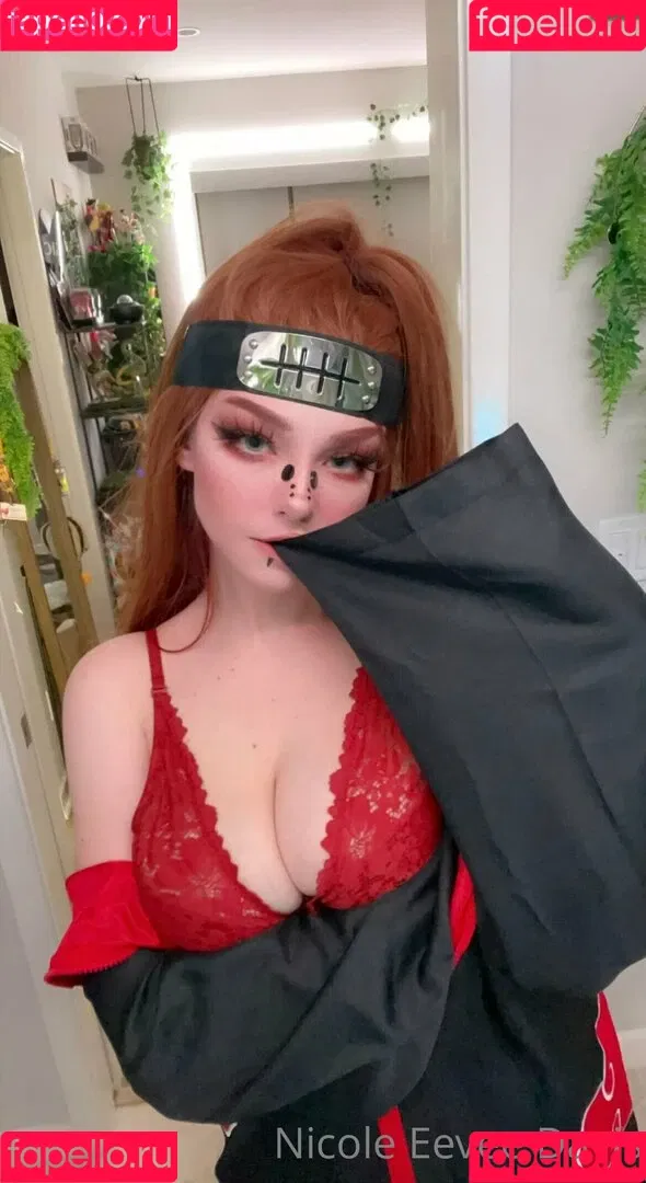 Nicole Eevee Davis Onlyfans Photo Gallery 
