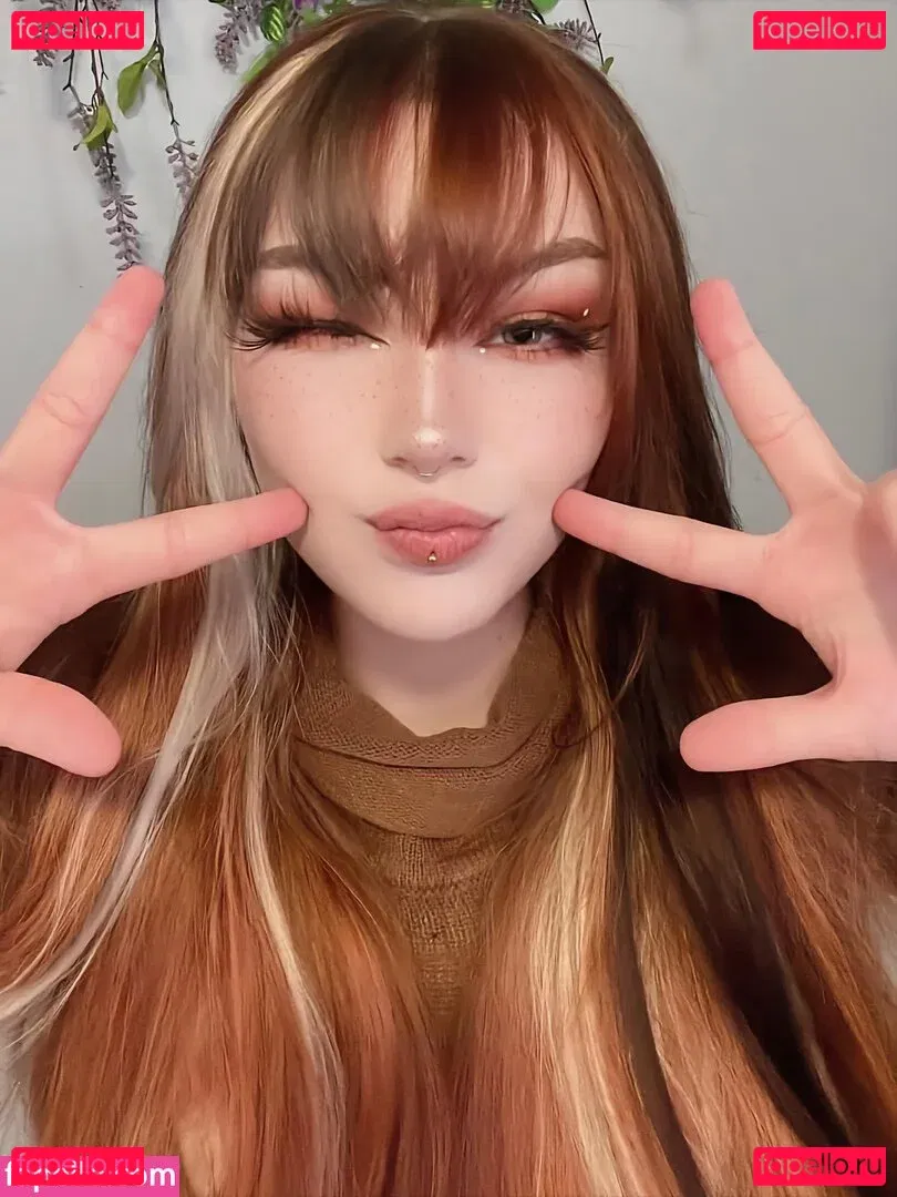 Nicole Eevee Davis Onlyfans Photo Gallery 