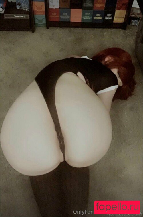 Nicole Eevee Davis Onlyfans Photo Gallery 