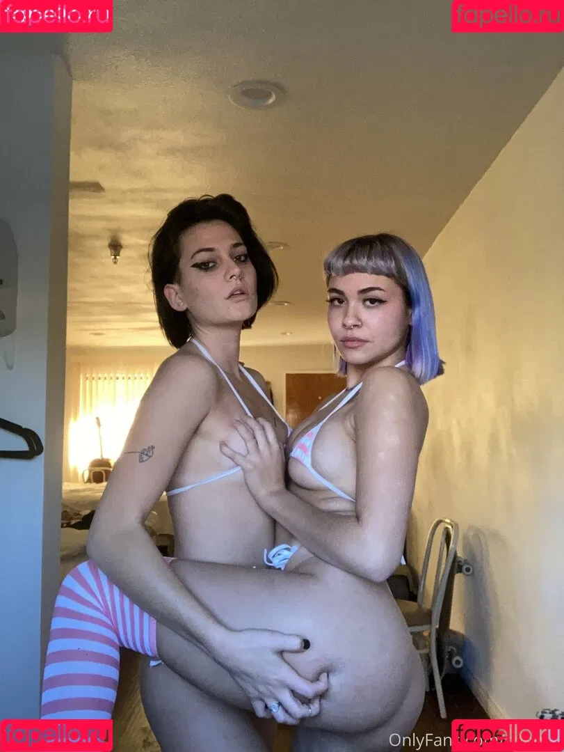 Dyebug Onlyfans Photo Gallery 
