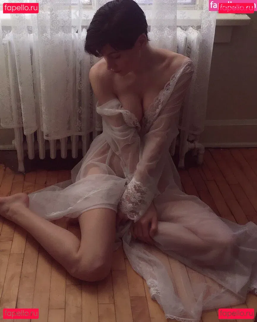 c_antoinettemarie Onlyfans Photo Gallery 