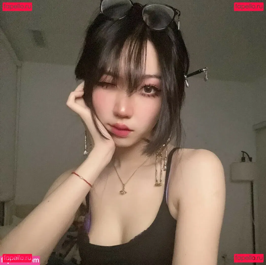 glihttr Onlyfans Photo Gallery 