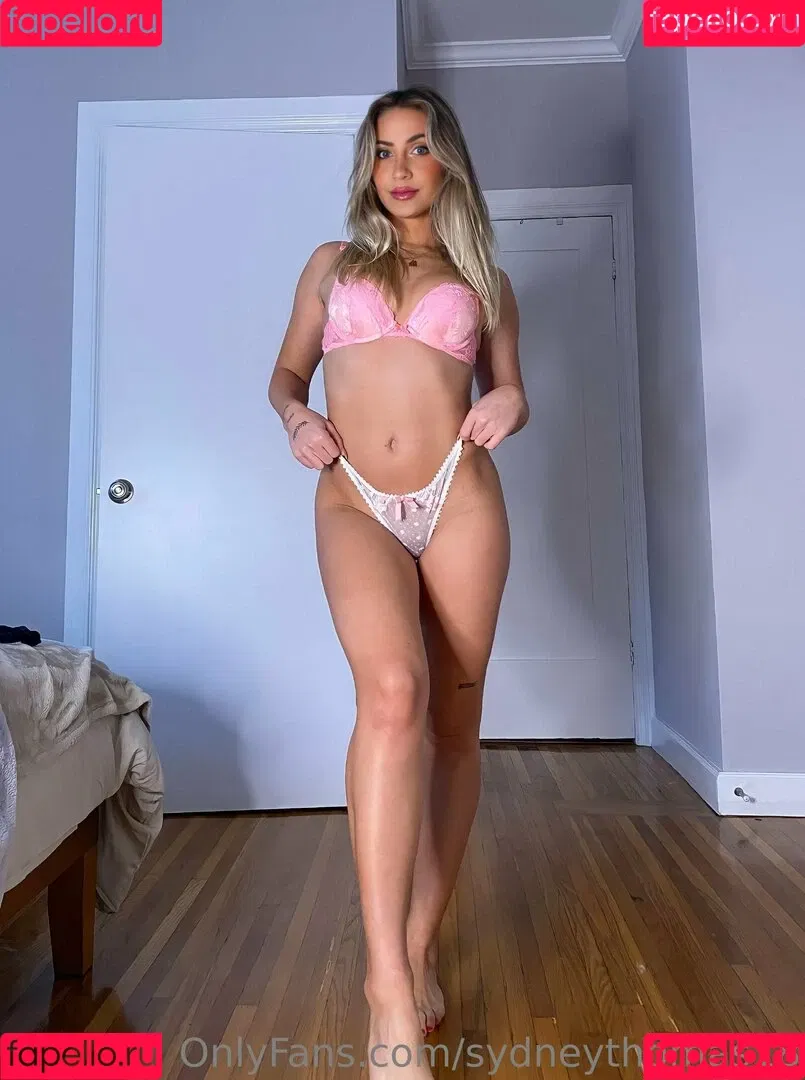 sydneythomas18 Onlyfans Photo Gallery 