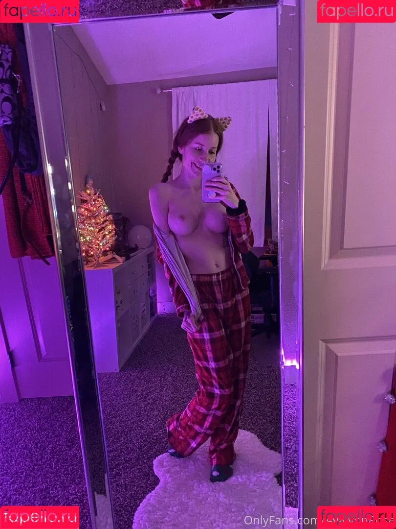 avalynnrose Onlyfans Photo Gallery 