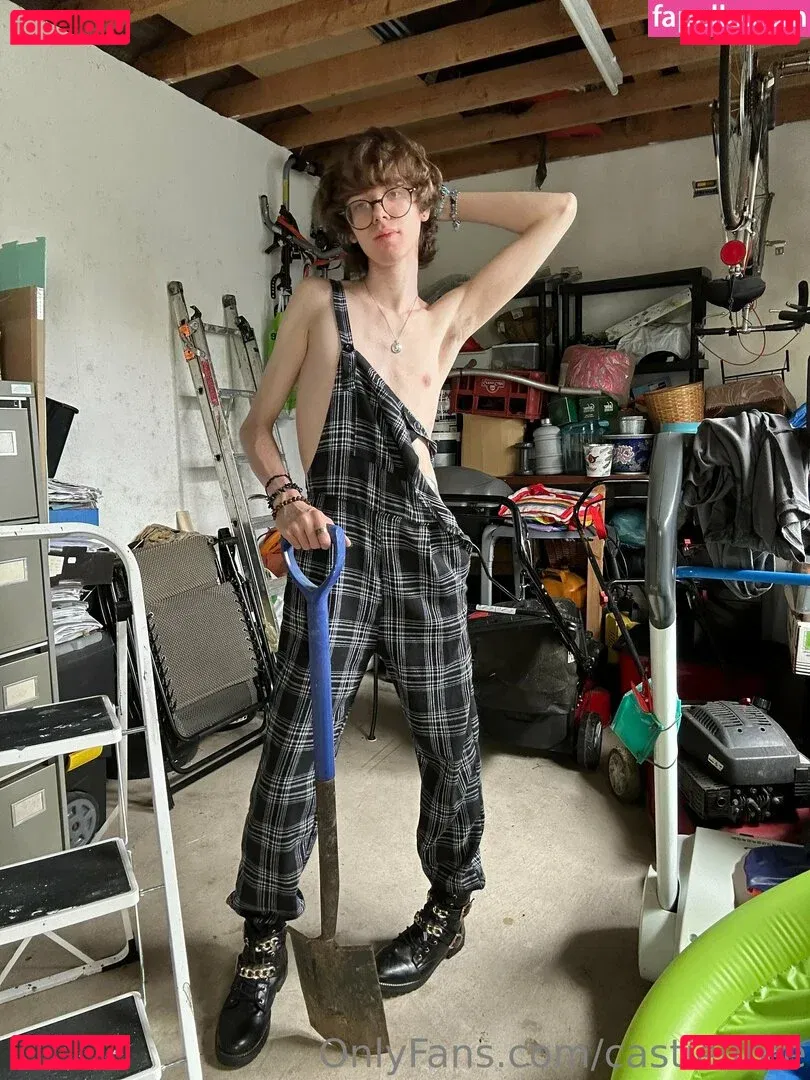 castielfree Onlyfans Photo Gallery 