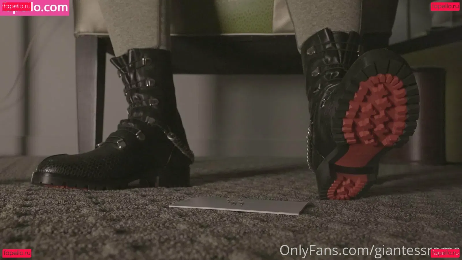 giantessroma Onlyfans Photo Gallery 