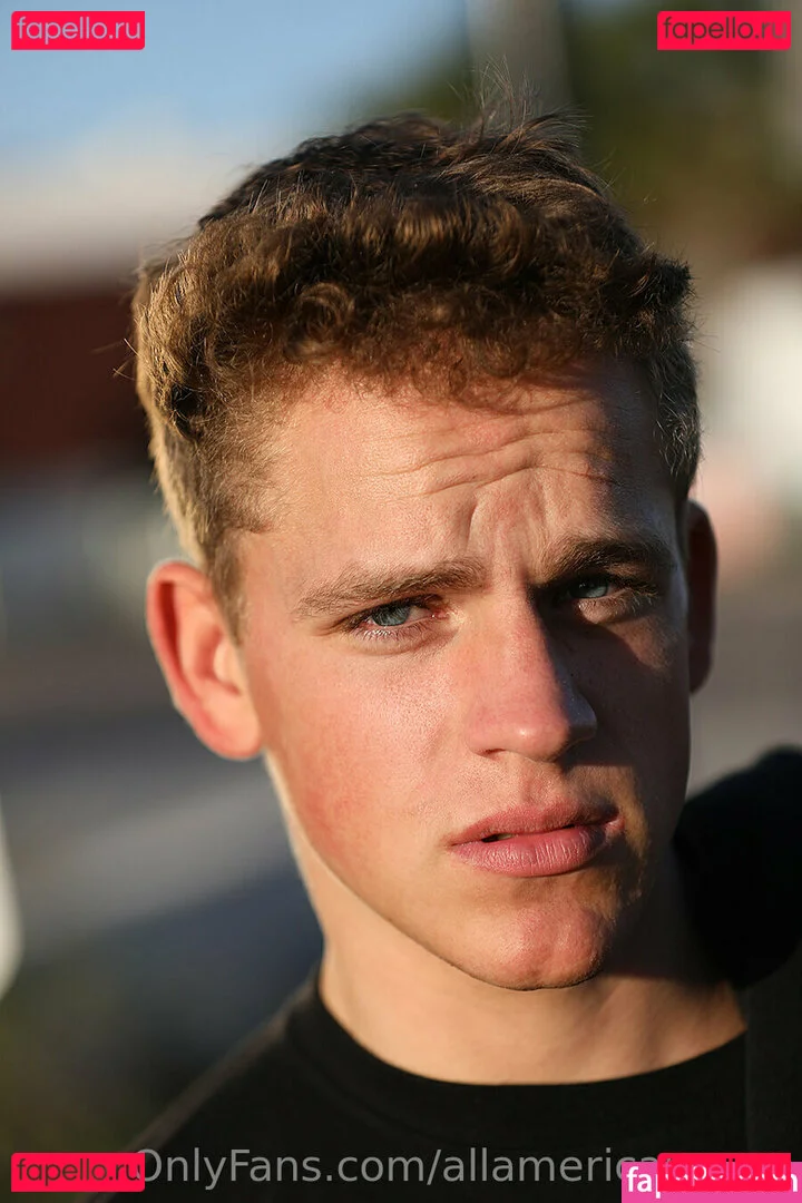 allamericanguys Onlyfans Photo Gallery 