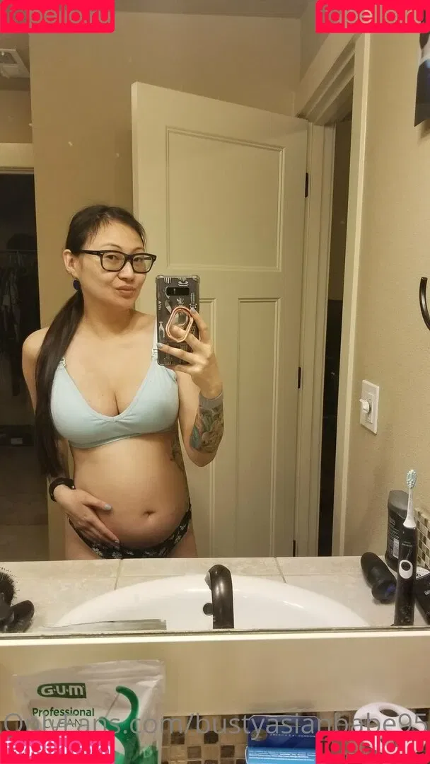 bustyasianbabe95 Onlyfans Photo Gallery 