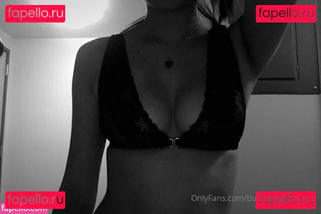 bustyasianbabe95 Onlyfans Photo Gallery 