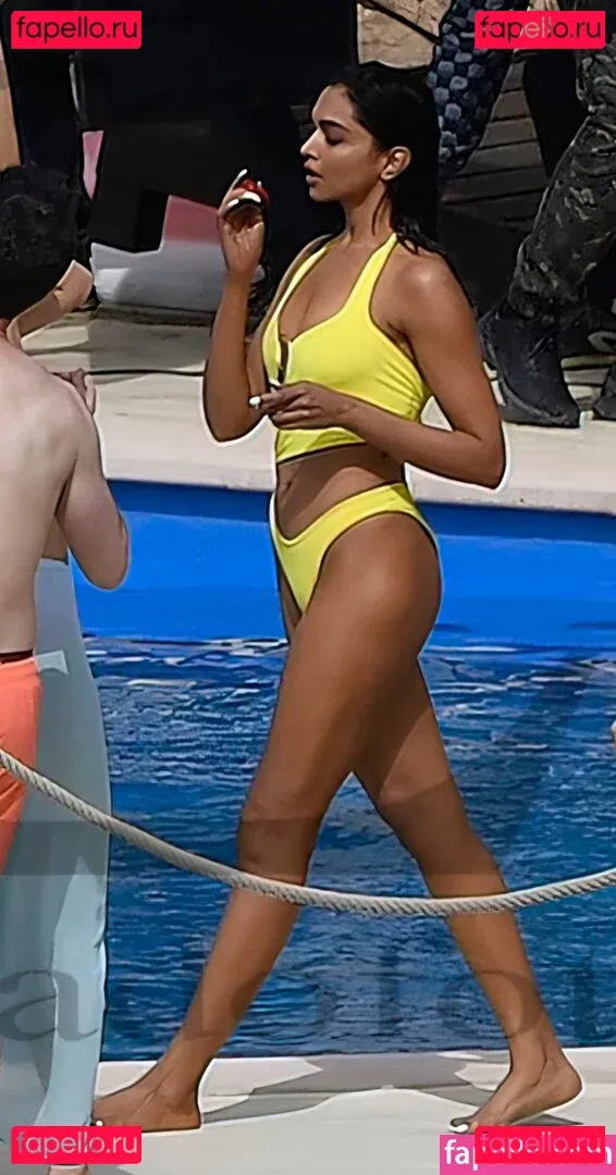 Deepika Padukone Onlyfans Photo Gallery 