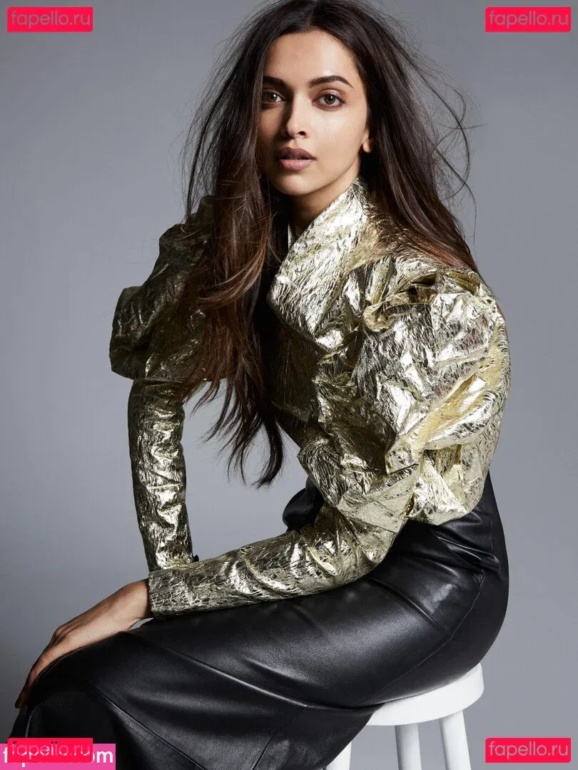 Deepika Padukone Onlyfans Photo Gallery 