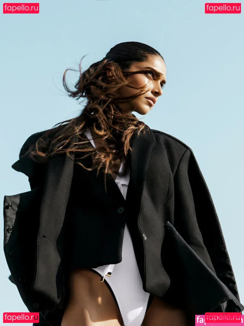 Deepika Padukone Onlyfans Photo Gallery 