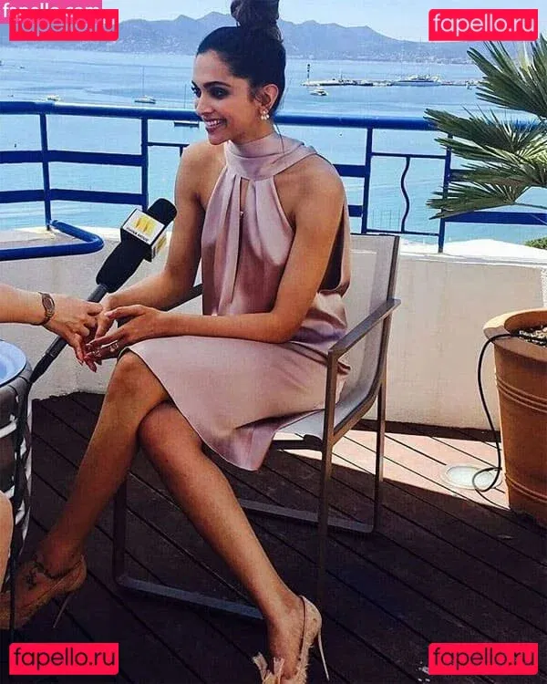 Deepika Padukone Onlyfans Photo Gallery 