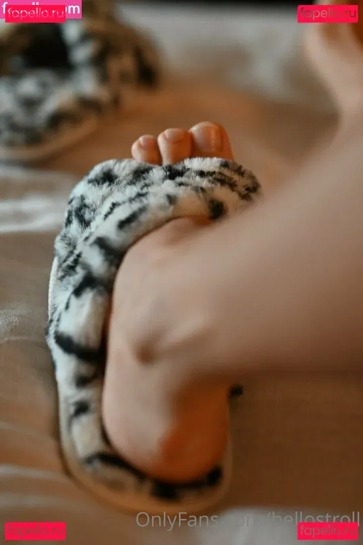 hellostroll Onlyfans Photo Gallery 