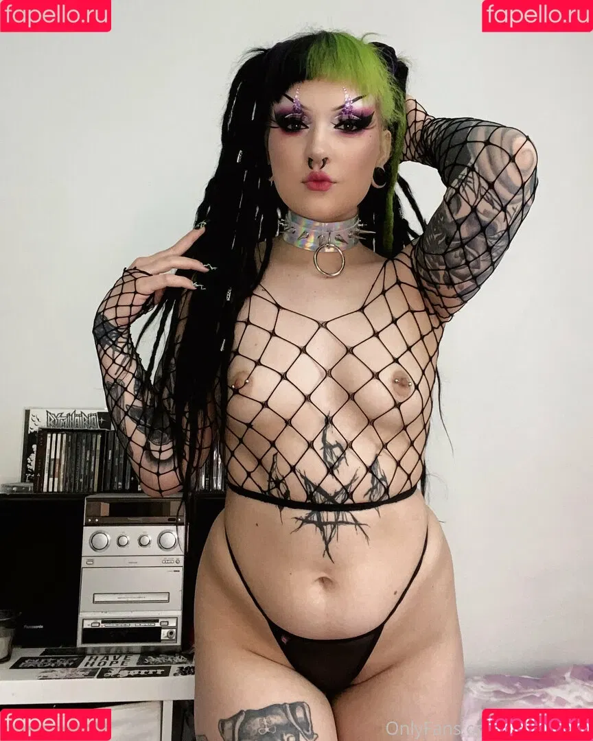 missevilia Onlyfans Photo Gallery 