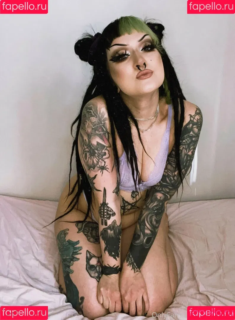 missevilia Onlyfans Photo Gallery 