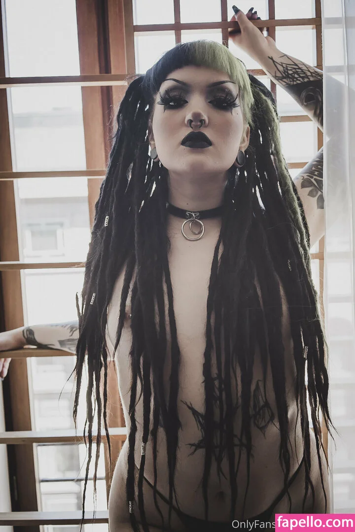 missevilia Onlyfans Photo Gallery 