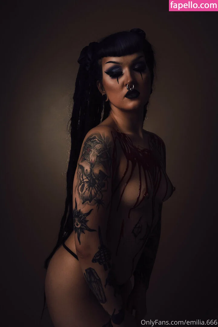 missevilia Onlyfans Photo Gallery 