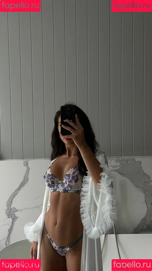 skyemoodyy Onlyfans Photo Gallery 