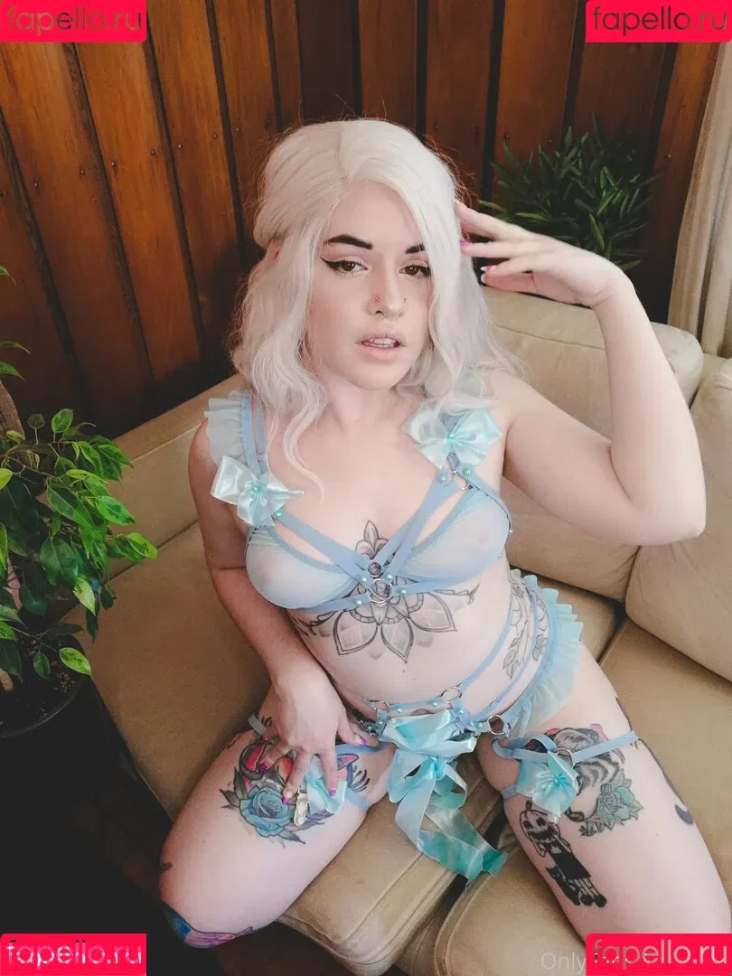 kataablue Onlyfans Photo Gallery 
