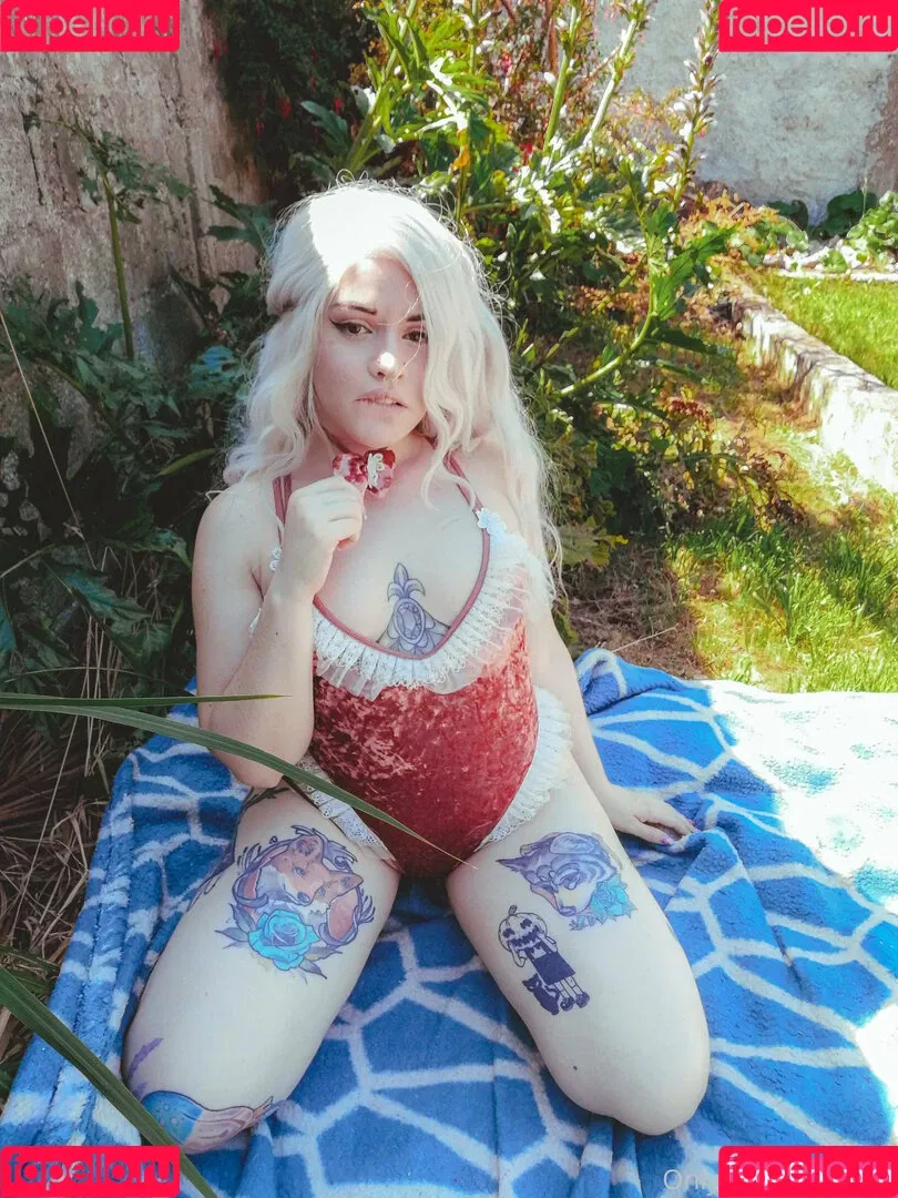 kataablue Onlyfans Photo Gallery 