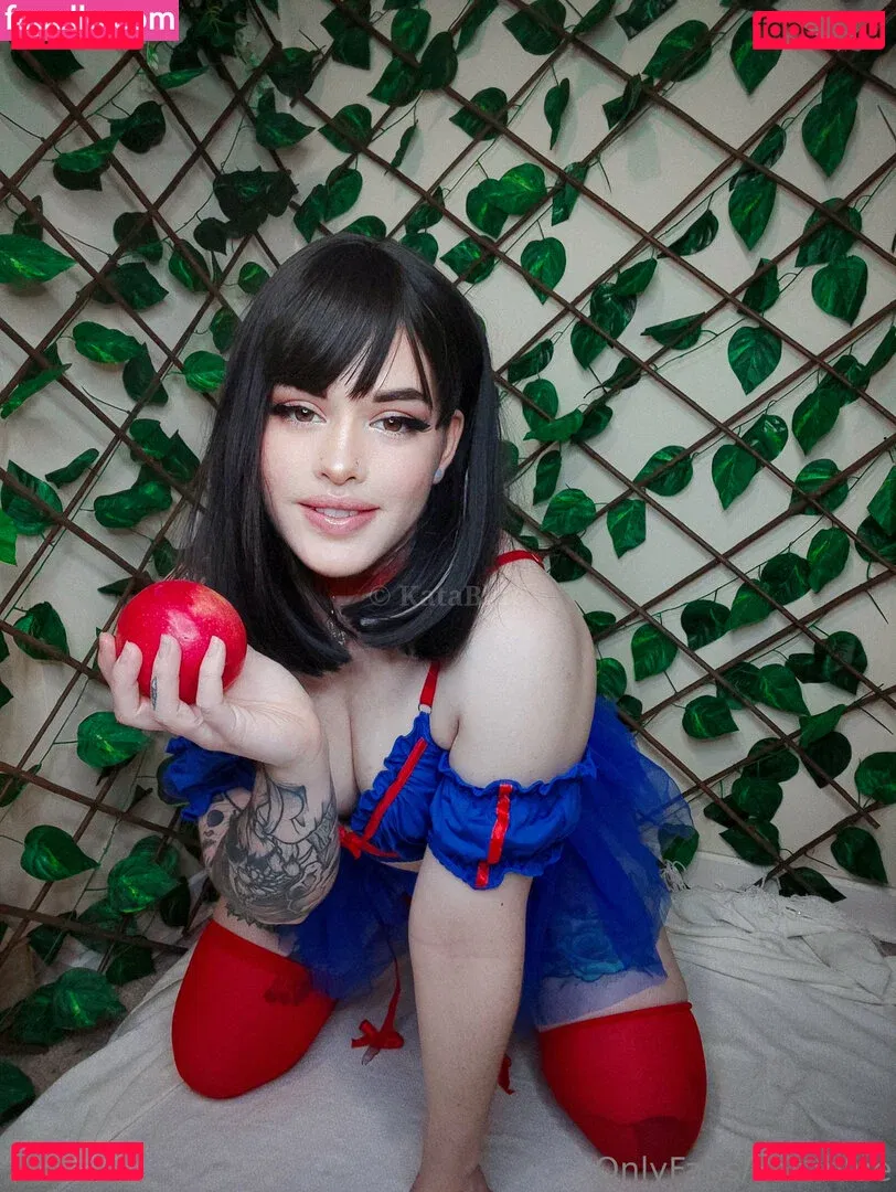 kataablue Onlyfans Photo Gallery 