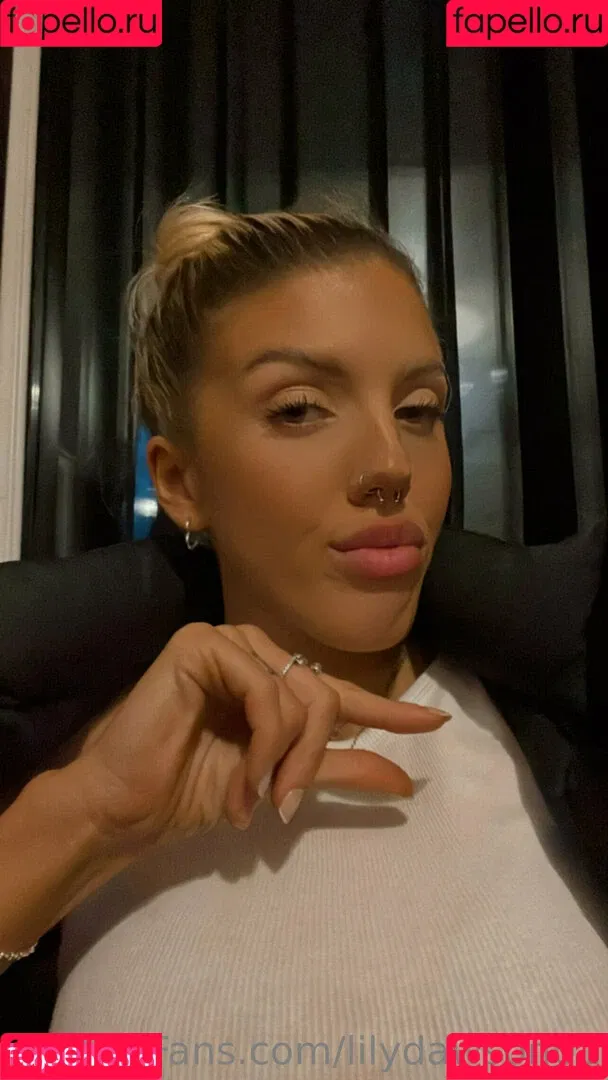 lilydawson01 Onlyfans Photo Gallery 