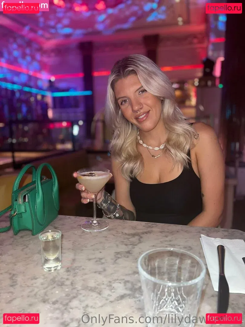 lilydawson01 Onlyfans Photo Gallery 