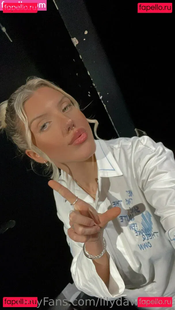 lilydawson01 Onlyfans Photo Gallery 