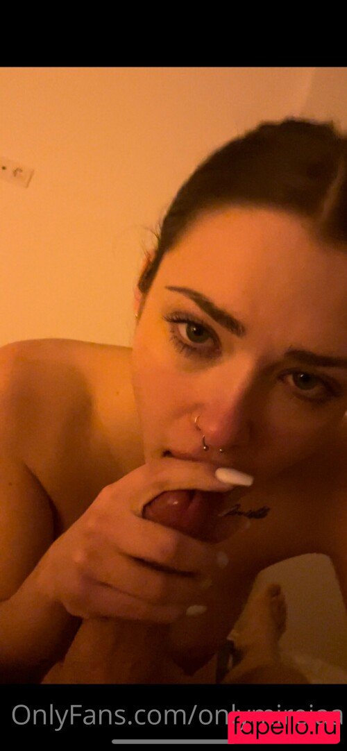Onlymireiaa Onlyfans Photo Gallery 