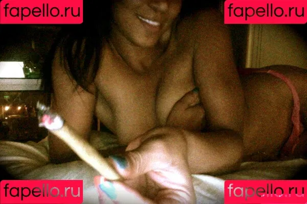 Montana Fishbourne Onlyfans Photo Gallery 