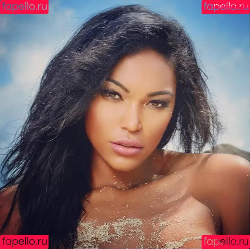 Montana Fishbourne Onlyfans Photo Gallery 