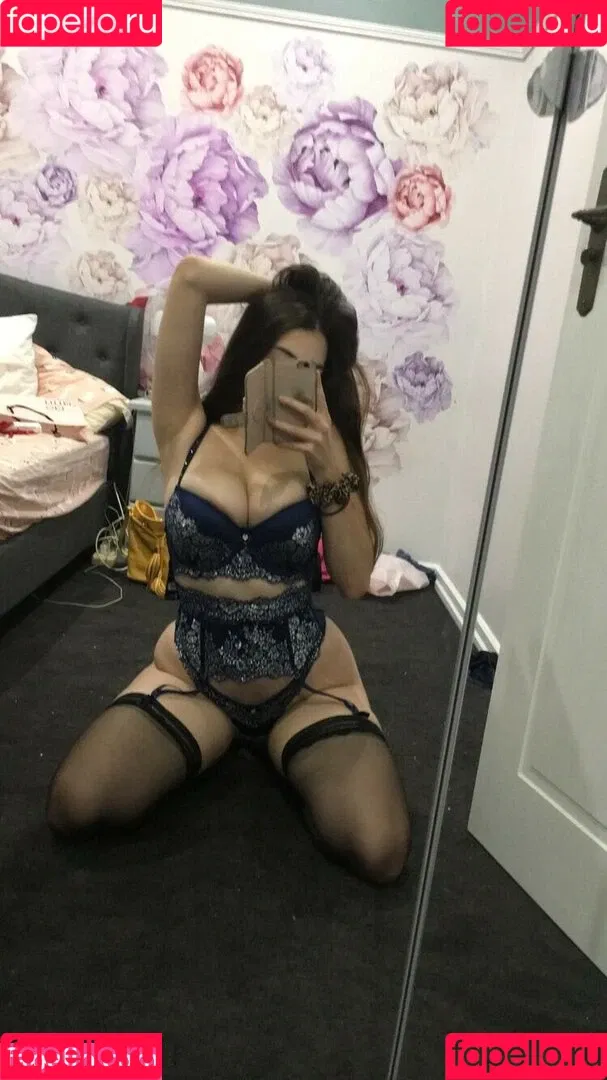 Georgia Carter Onlyfans Photo Gallery 