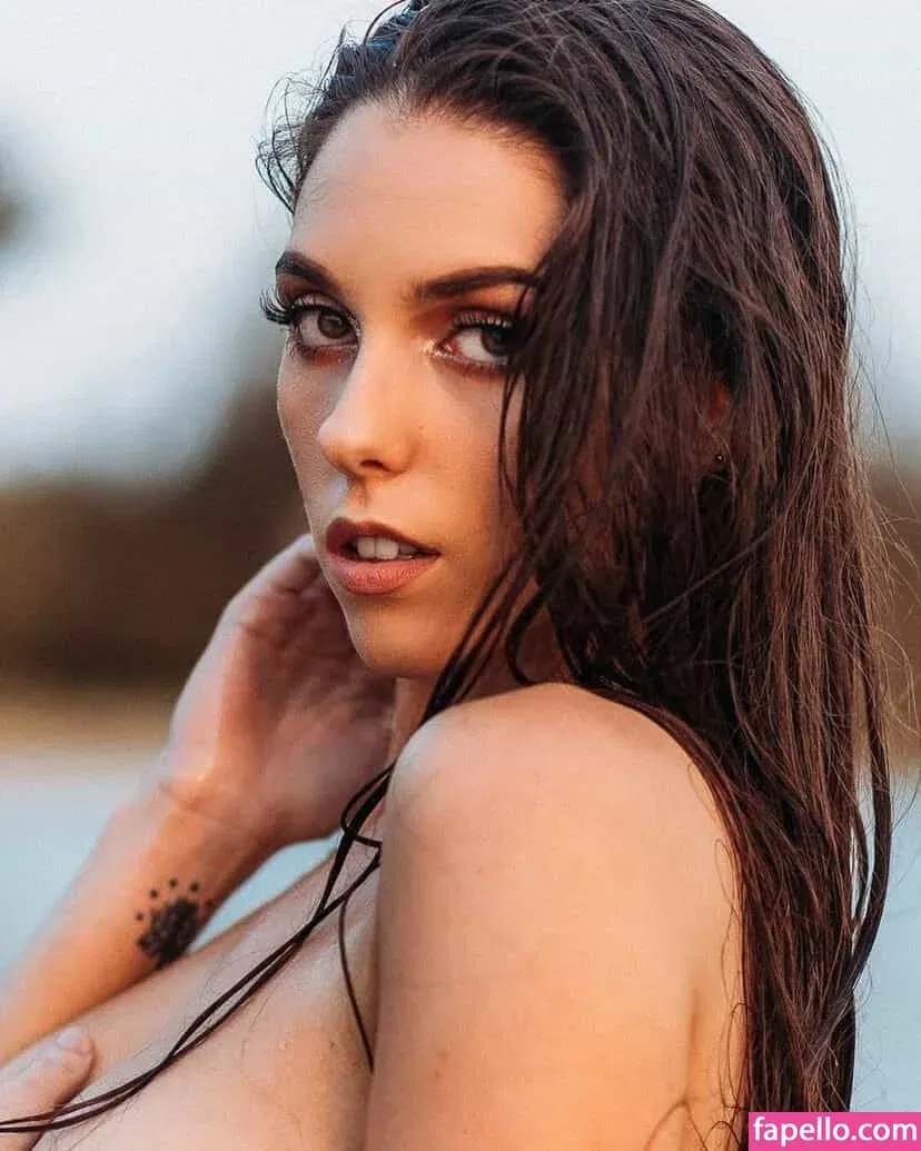 Georgia Carter Onlyfans Photo Gallery 