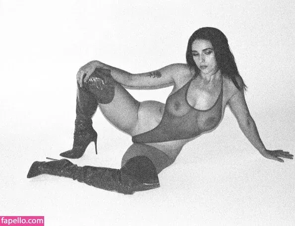 Georgia Carter Onlyfans Photo Gallery 