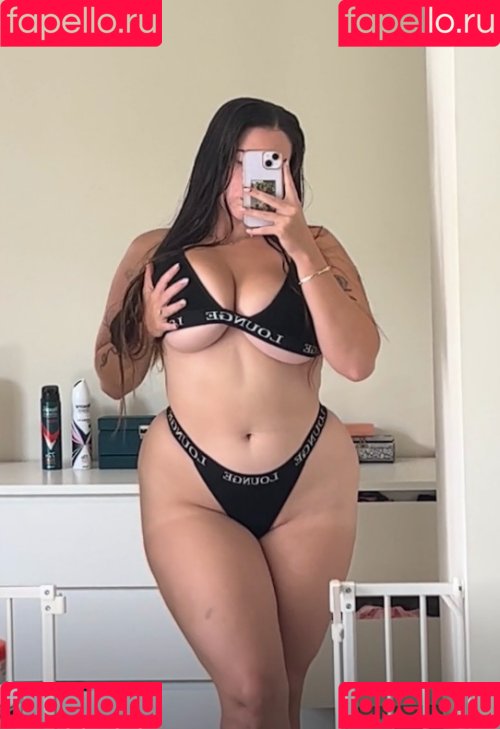 Georgia Carter Onlyfans Photo Gallery 