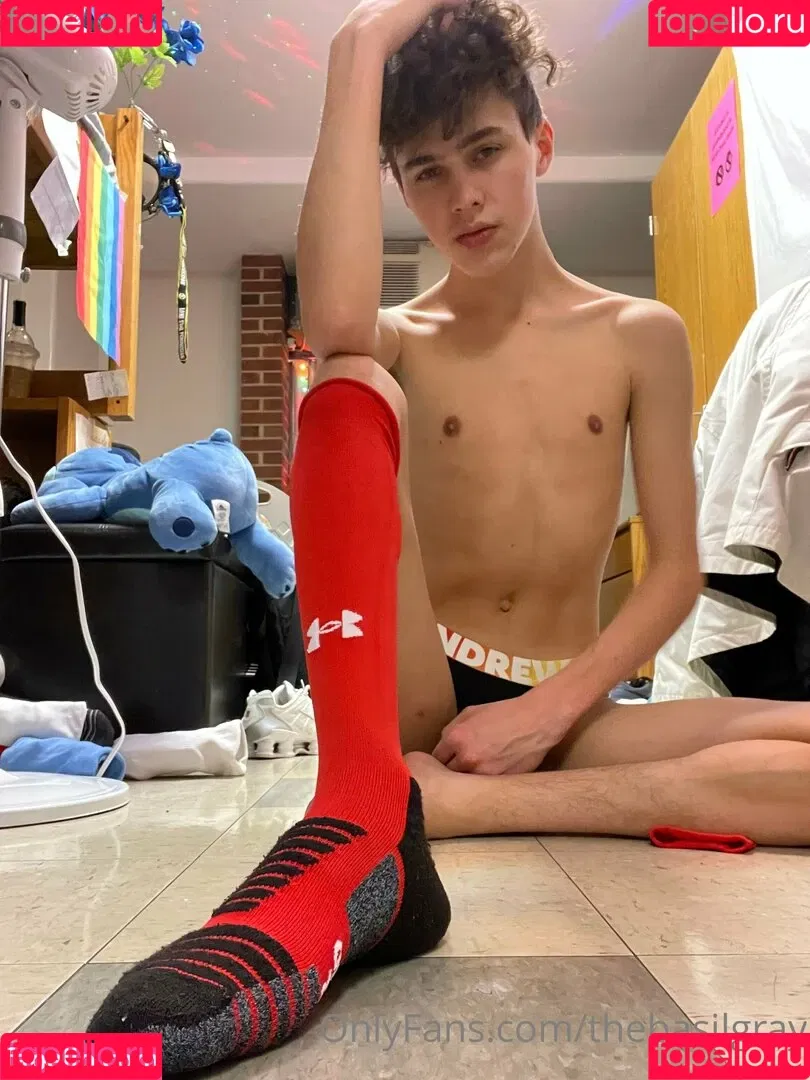 basilgray Onlyfans Photo Gallery 