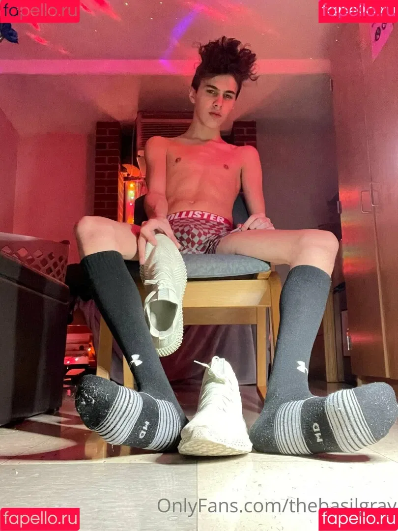 basilgray Onlyfans Photo Gallery 