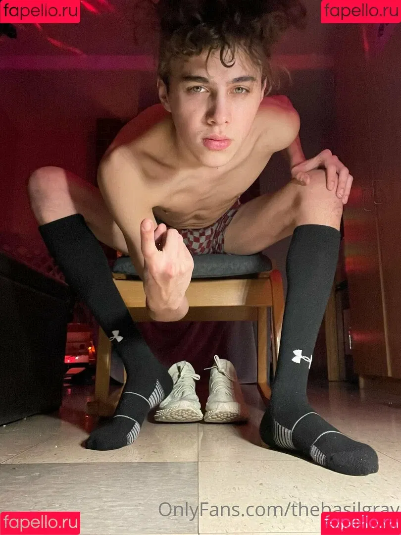 basilgray Onlyfans Photo Gallery 