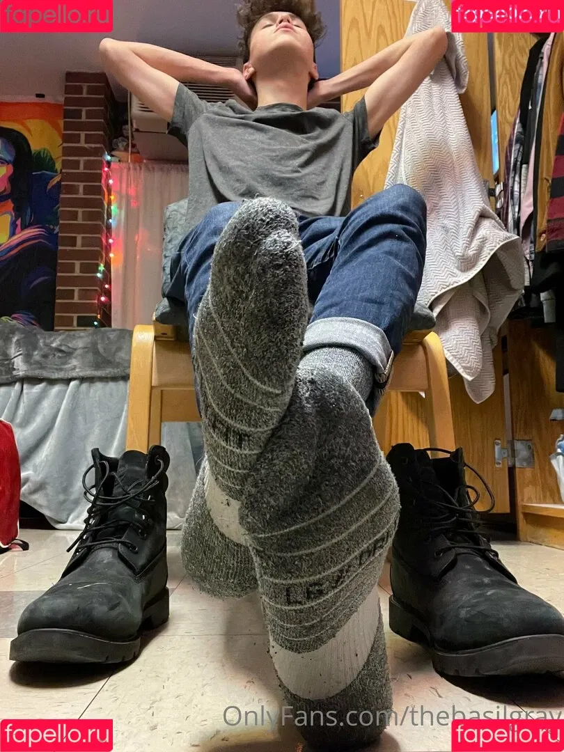 basilgray Onlyfans Photo Gallery 