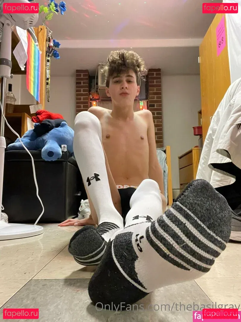 basilgray Onlyfans Photo Gallery 