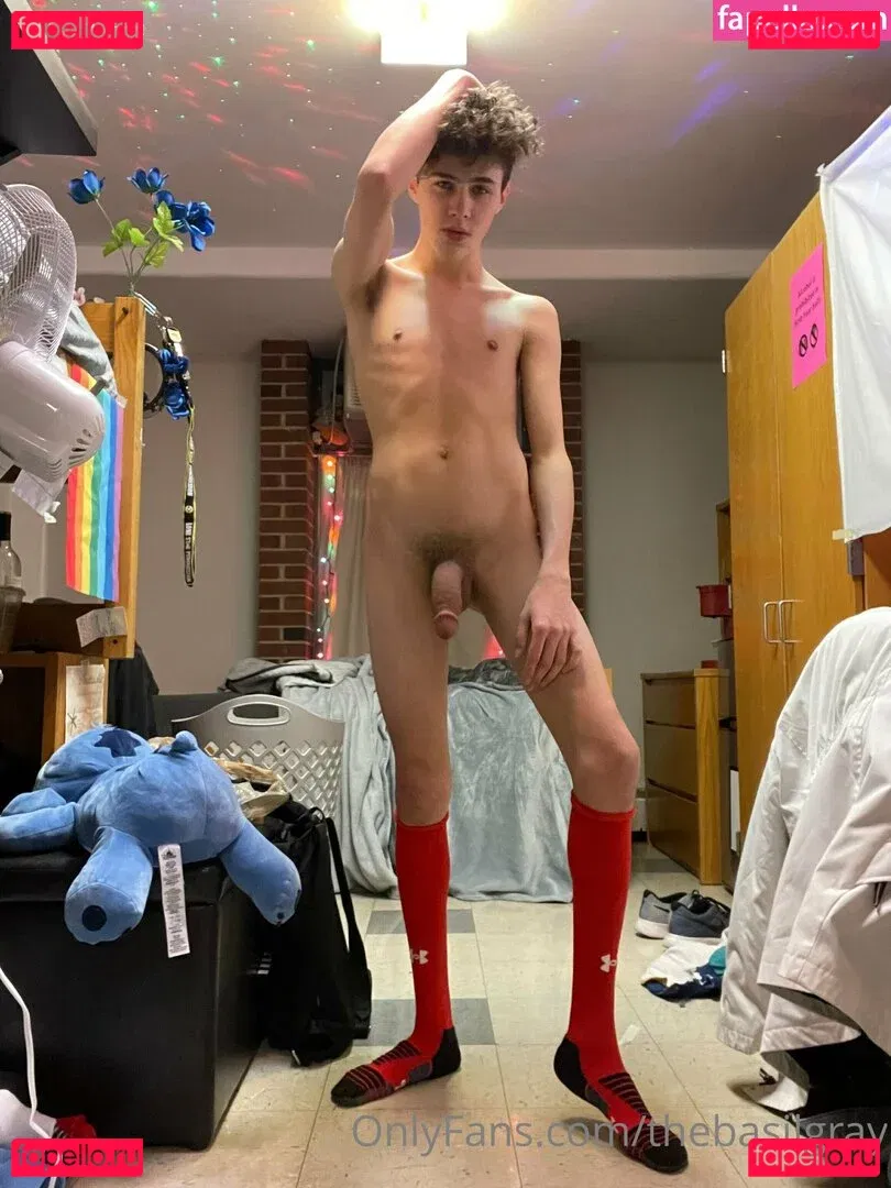 basilgray Onlyfans Photo Gallery 