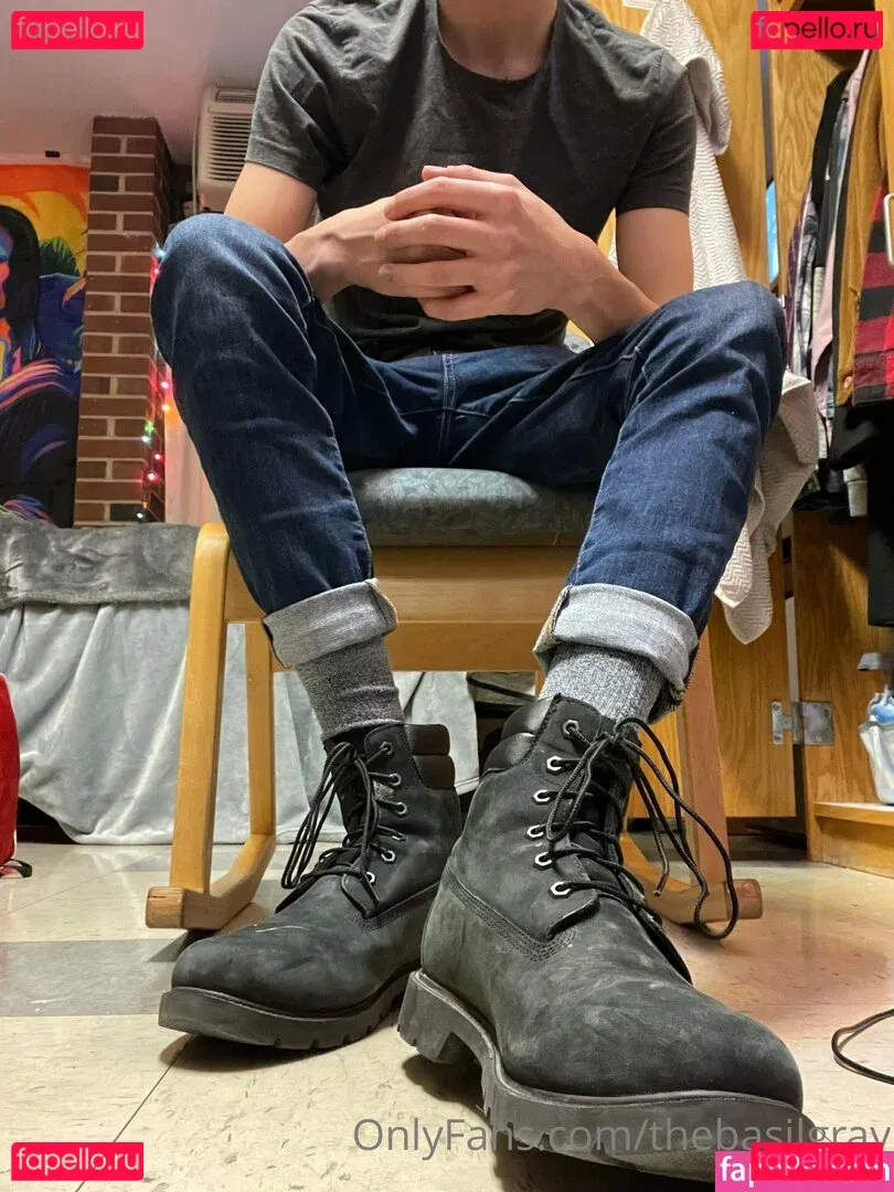 basilgray Onlyfans Photo Gallery 