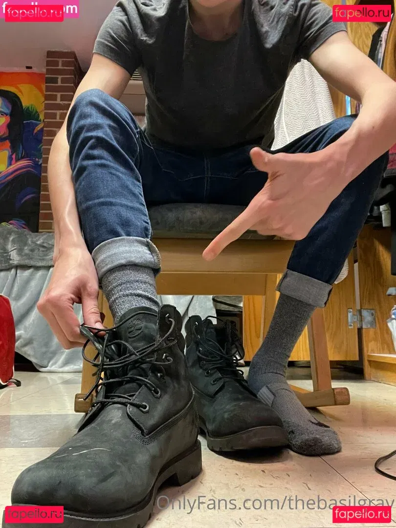 basilgray Onlyfans Photo Gallery 