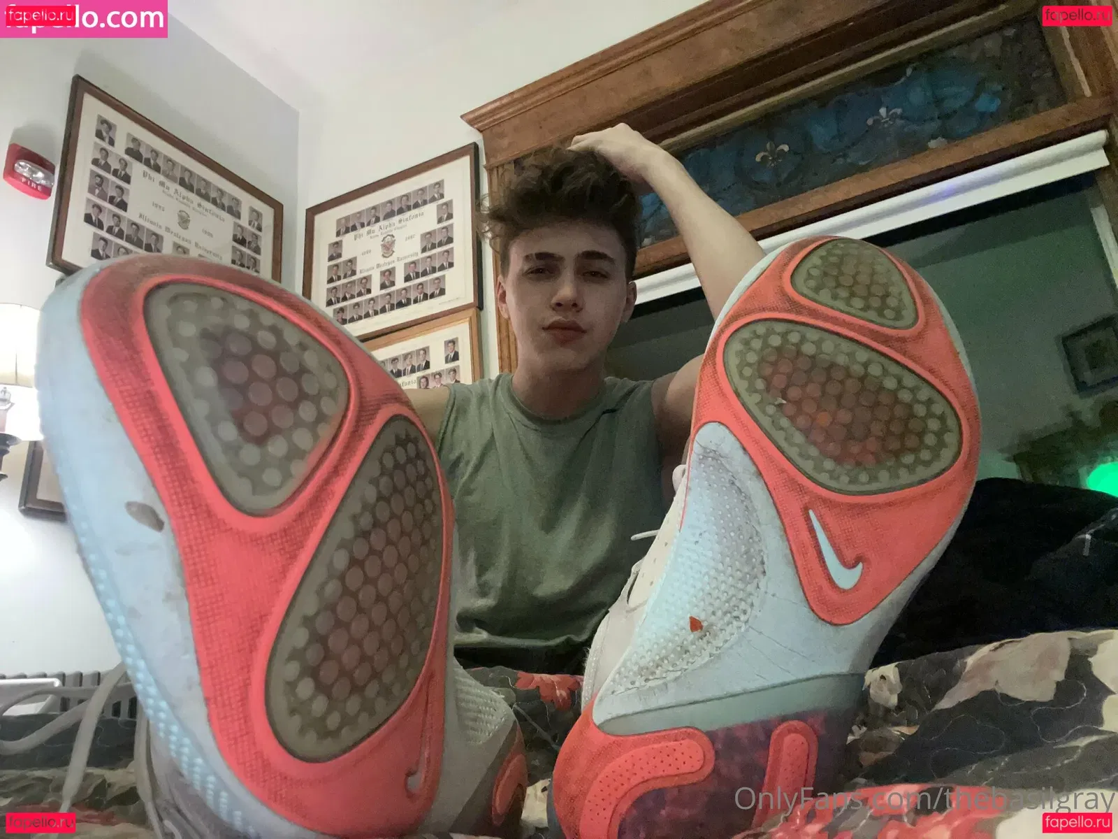 basilgray Onlyfans Photo Gallery 