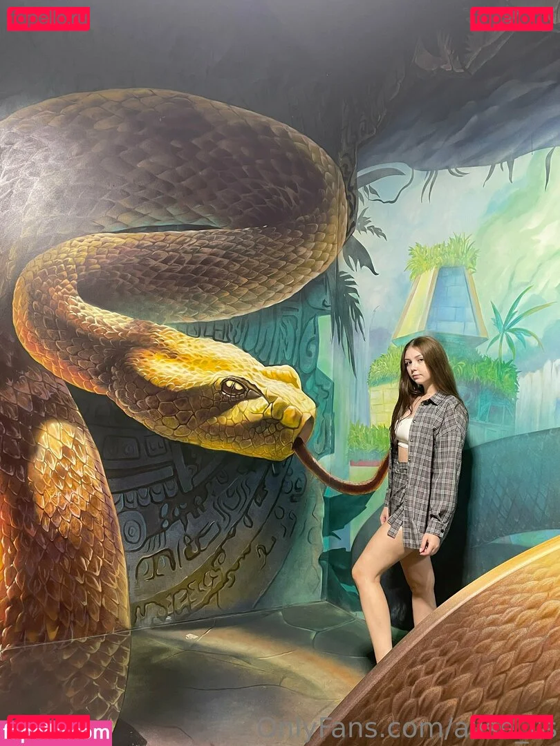 alise_lis Onlyfans Photo Gallery 