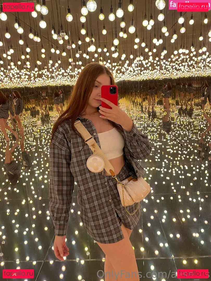 alise_lis Onlyfans Photo Gallery 