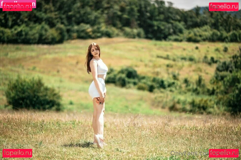 alise_lis Onlyfans Photo Gallery 