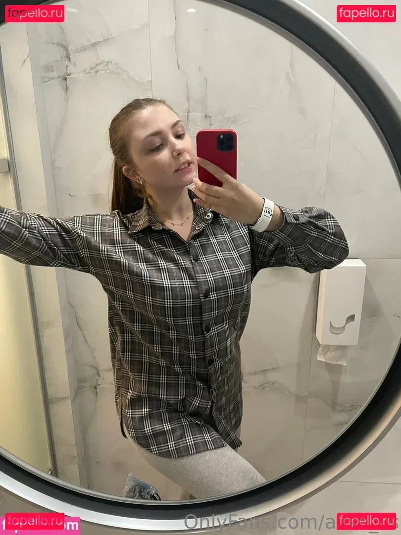 alise_lis Onlyfans Photo Gallery 