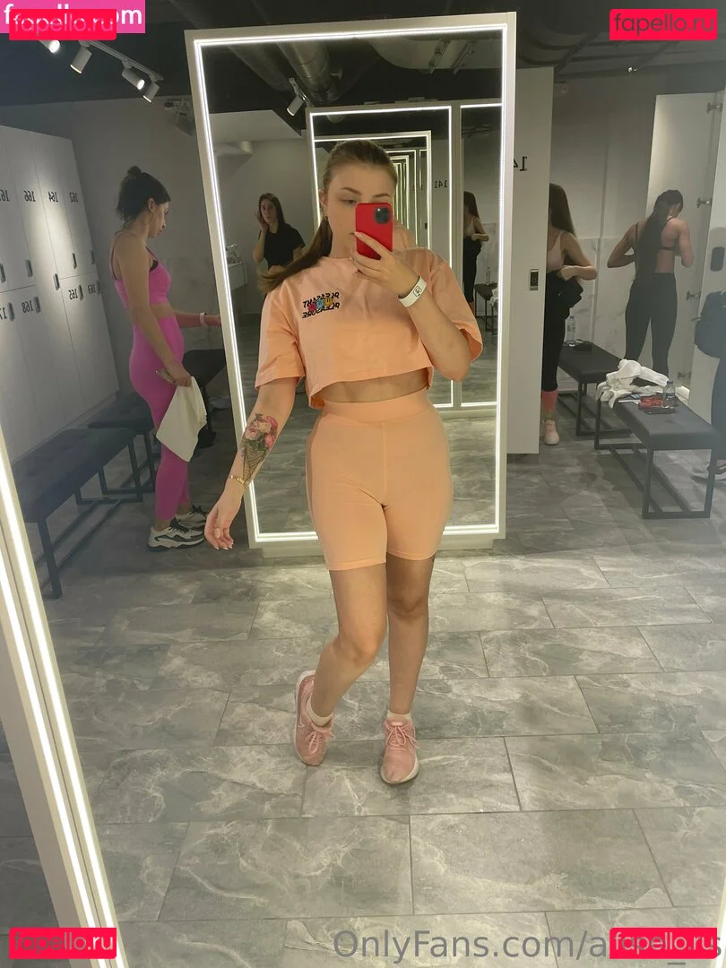 alise_lis Onlyfans Photo Gallery 